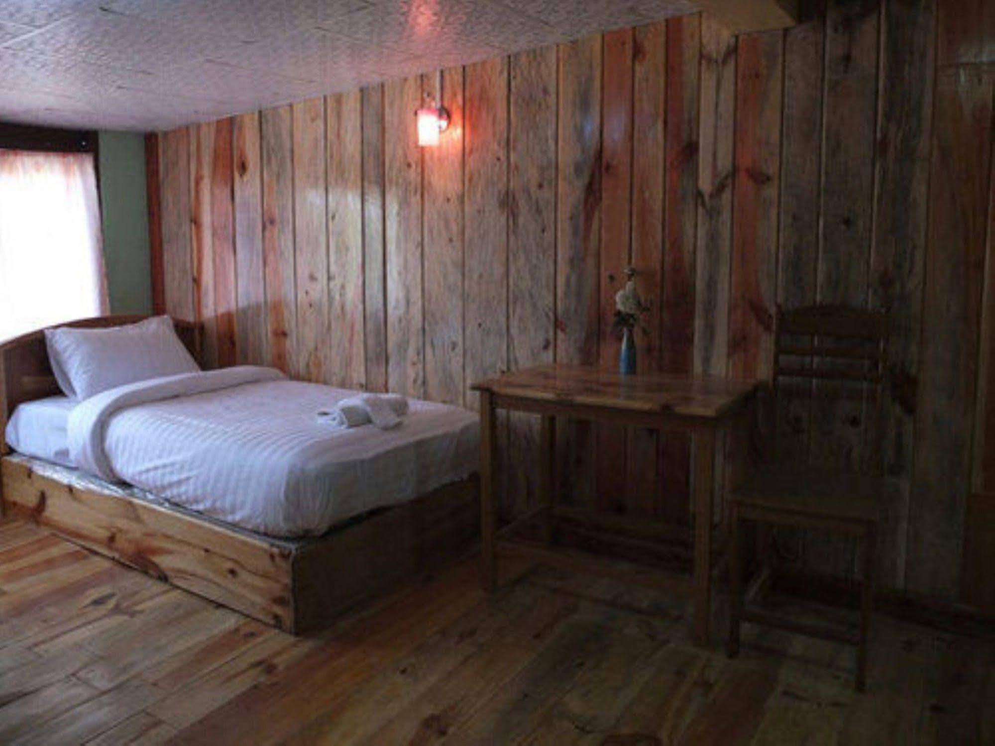 Railroad Hotel Kalaw Kültér fotó
